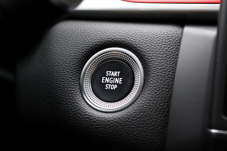 Renault Captur 1,0 TCe 74kW CZ Intens 1.Maj.
