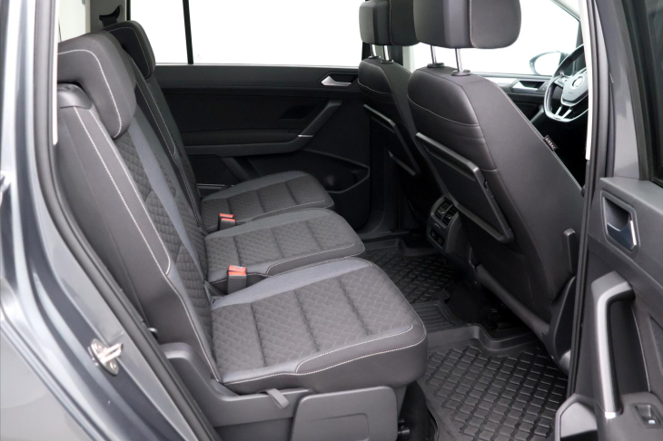 Volkswagen Touran 2,0 TDI 110kW Highline DSG