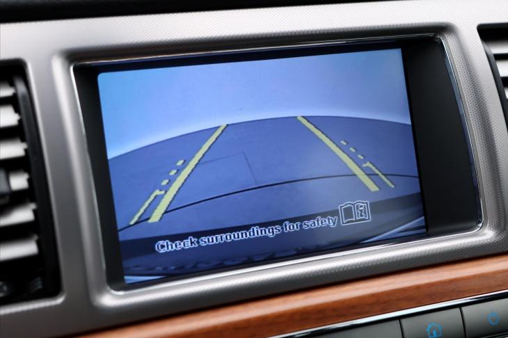 Jaguar XF 3,0 D 155kW Luxury