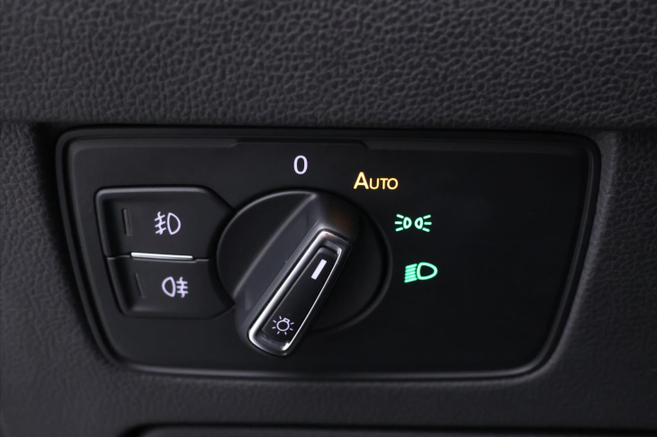 Volkswagen Passat 2,0 TDI 110kW DSG Variant Bussines