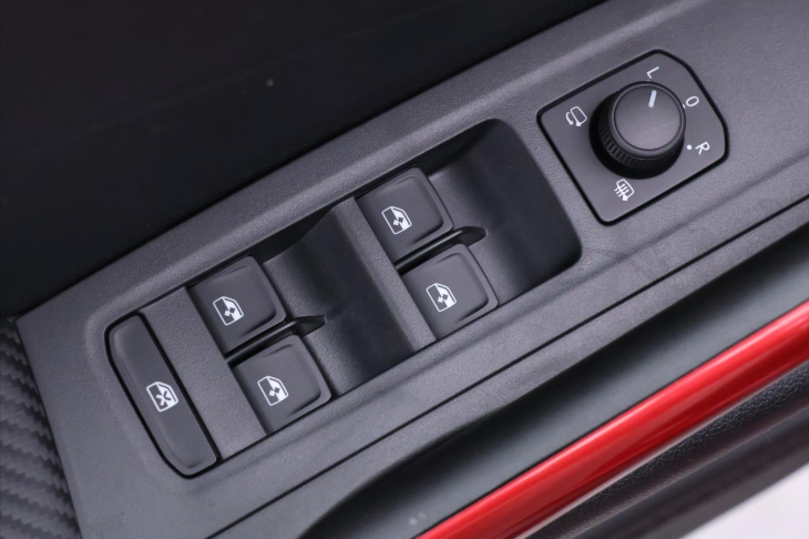 Škoda Fabia 1,0 TSI DSG Monte Carlo 1.maj