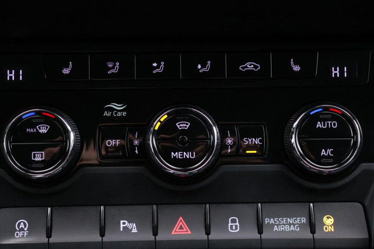 Škoda Karoq 2,0 TDI 110kW DSG CZ Style+
