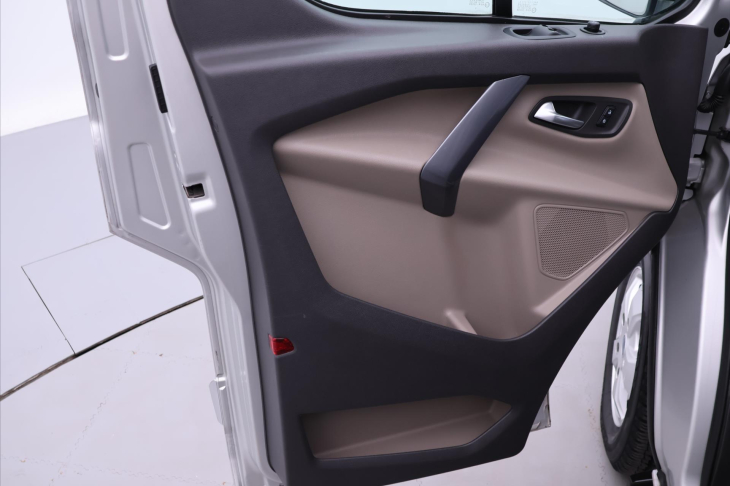 Ford Tourneo Custom 2,0 EcoBlue 125kW 9-Míst CZ
