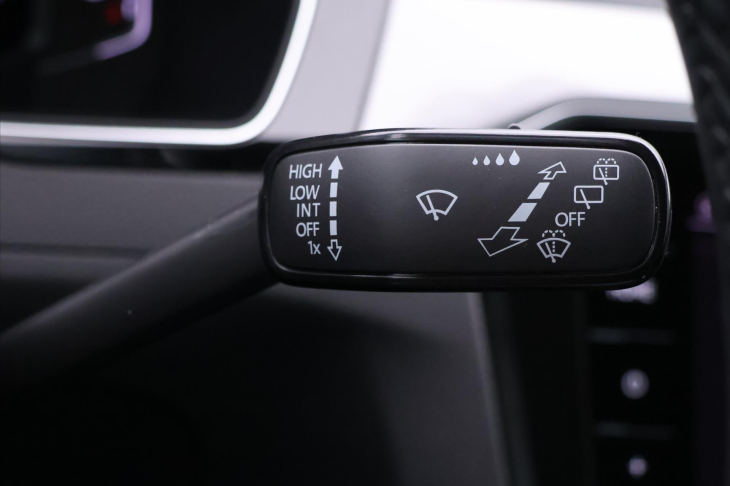 Volkswagen Passat 2,0 TDI DSG Matrix Virtual DPH