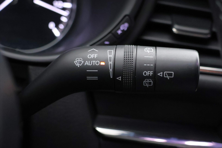 Mazda CX-30 2,0 Skyactiv-X Kůže Navi DPH