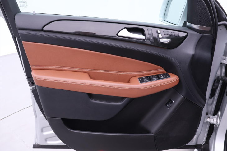 Mercedes-Benz GLS 3,0 350d 190kW 4Matic CZ DPH