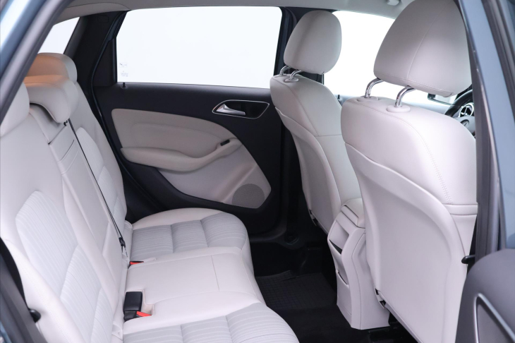 Mercedes-Benz Třídy B 1,8 180CDI Aut. Kůže CZ