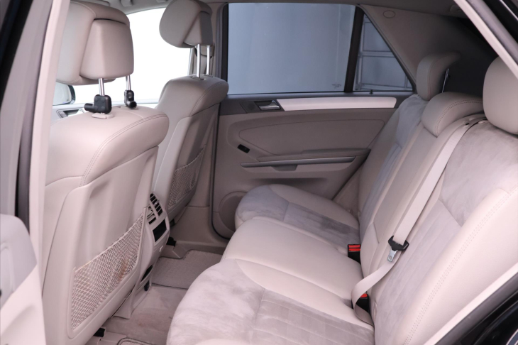 Mercedes-Benz Třídy M 3,0 320CDI 165kW Aut. 4M CZ