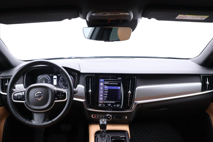 Volvo S90 2,0 T5 187kW Drive-E Momentum