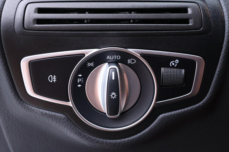 Mercedes-Benz GLC 2,0 300d 180kW 4Matic