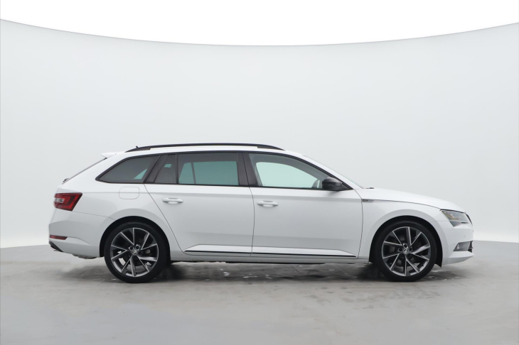 Škoda Superb 2.0 TSI 206kW DSG Sportline