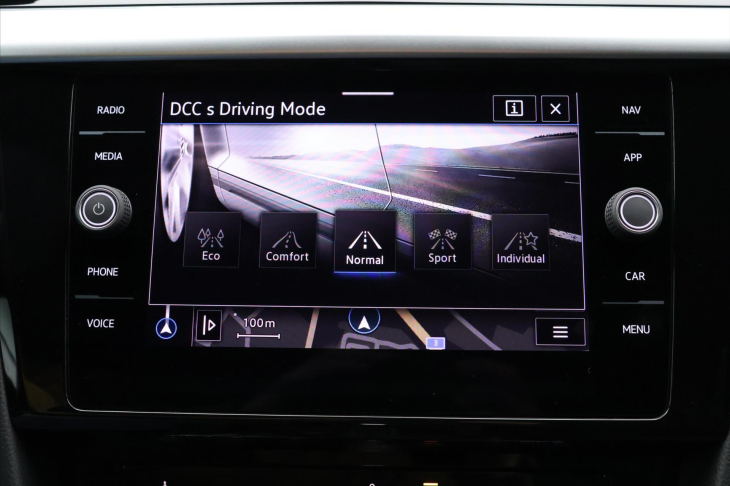 Volkswagen Arteon Shooting Brake 2,0 TSI 206 kW R-line DSG DPH CZ