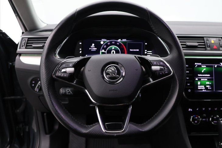 Škoda Superb 2,0 TDI DSG 4x4 CZ Style DPH