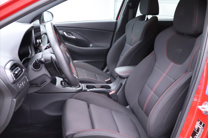 Hyundai i30 1,5 T-GDI 118kW Aut N-Line DPH