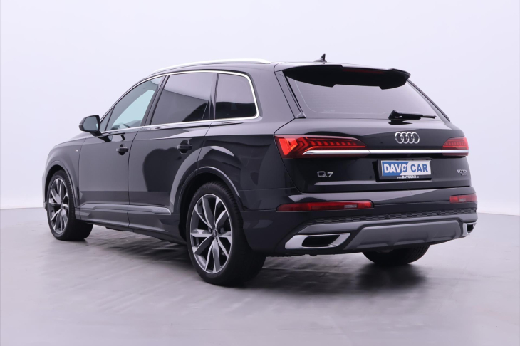 Audi Q7 3,0 TDI 210kW S-line CZ 1 Maj
