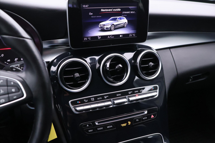 Mercedes-Benz Třídy C 2,1 200 D 100kW Automat Klima