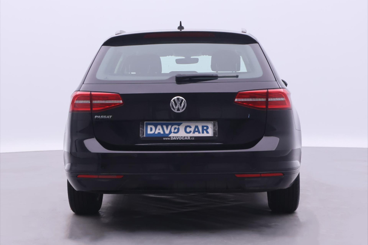 Volkswagen Passat 1,6 TDI Highline Aut klima LED