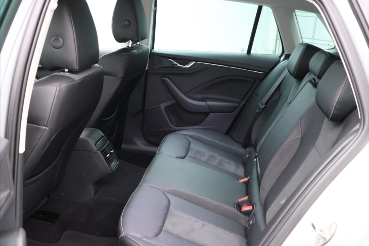 Škoda Kamiq 1,5 TSI 110kW Style CZ DPH