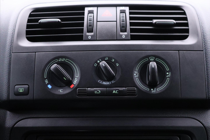 Škoda Fabia 1,2 12V 44kW Ambiente+ CZ