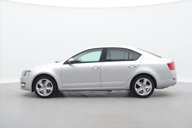 Škoda Octavia 1.8 TSI 132kW DSG Elegance CZ