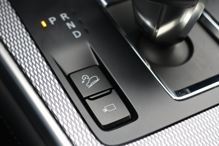 Mazda CX-60 3,3 D 187kW CZ Homura 1Maj DPH