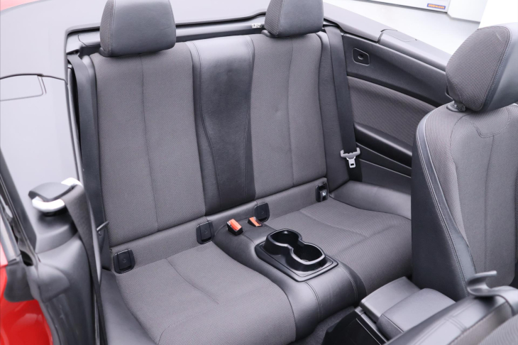 BMW Řada 2 2,0 220i 135kW Aut. Sport Line