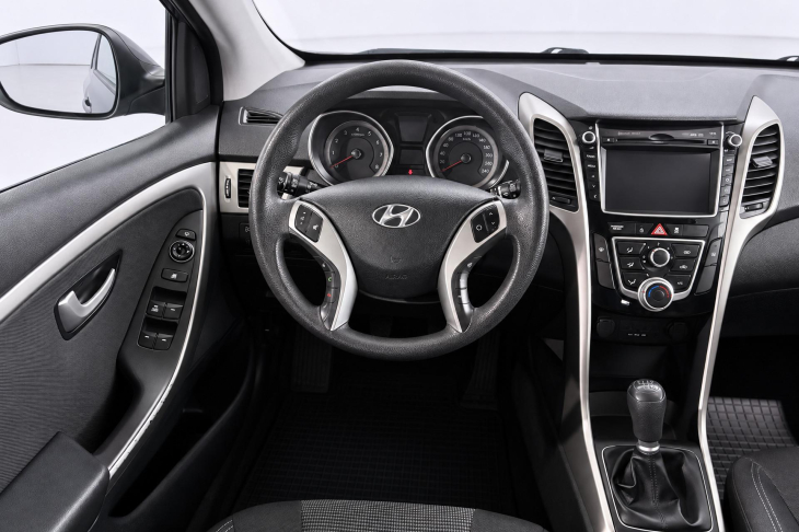 Hyundai i30 1,4 CVVT 73KW NAVI ORIG. ALU