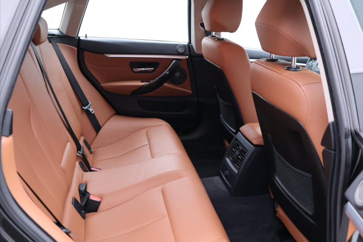 BMW Řada 4 2,0 420d 135kW Luxury Xenon