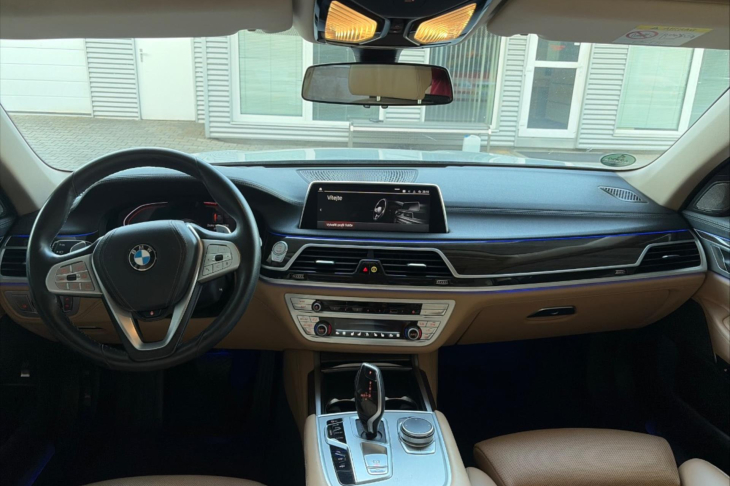 BMW Řada 7 3,0 730LD xDrive CZ DPH