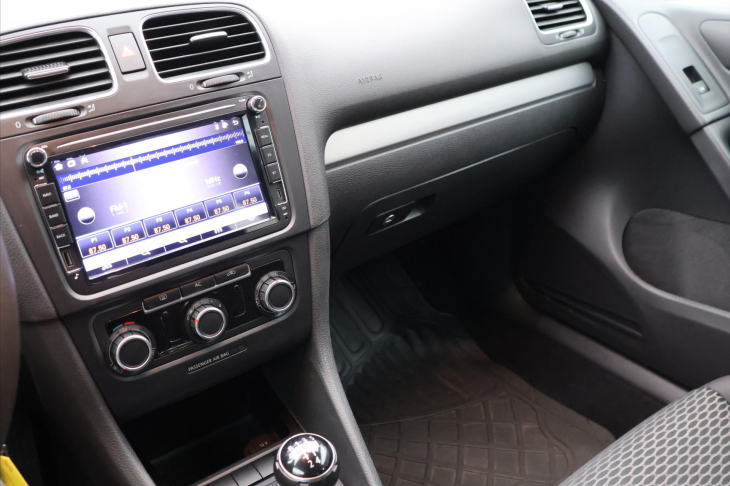 Volkswagen Golf 1,4 16V 59kW Klima Trendline