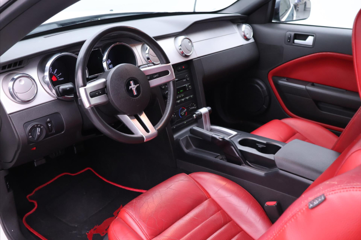 Ford Mustang 4,6 GT 224kW Ford Racing USA