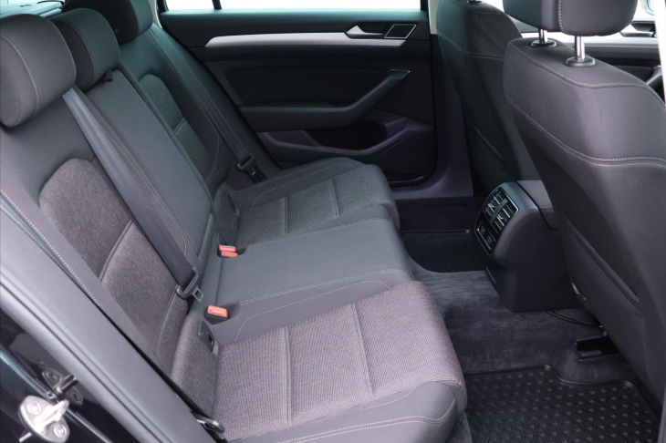 Volkswagen Passat 1,4 TSI 110kW Comfortline ACC