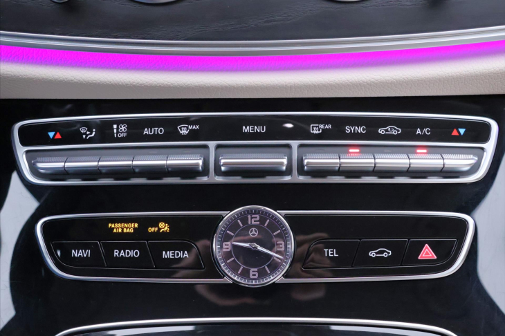 Mercedes-Benz Třídy E 2,0 250 AMG CZ 360° Kamera