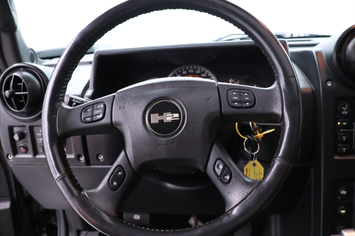 Hummer H2 6,0 i 237kW Automat 4x4 Kůže