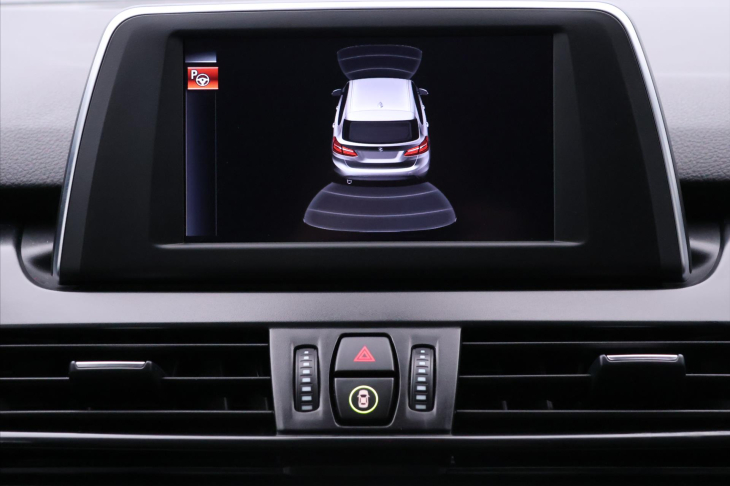 BMW Řada 2 1,5 218i 100kW Automat CZ LED