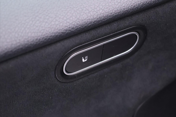 Mercedes-Benz Třídy A 2,0 310kW 45s AMG 4MATIC+ DPH