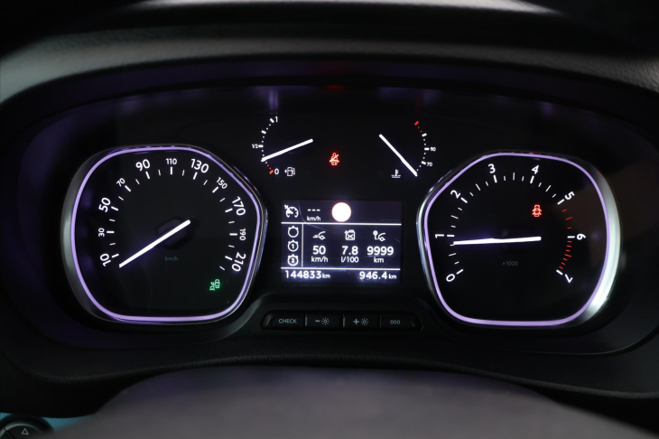 Peugeot Traveller 2,0 HDI 110kW CZ 8-Míst