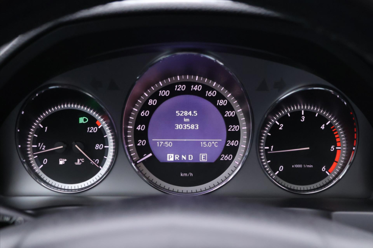 Mercedes-Benz Třídy C 2,1 250CDI 150kW Avantgarde