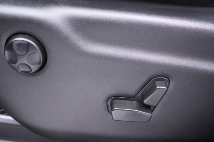 Dodge Durango 5,7 V8 HEMI R/T 4x4 7-Míst DPH