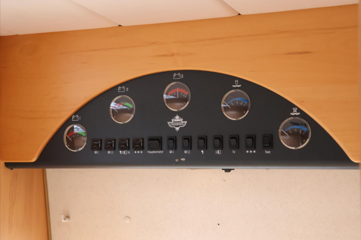 Hobby Ostatní 2,8 JTD 94kW Hobby 700