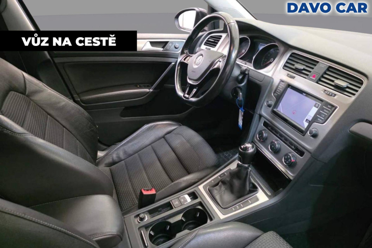 Volkswagen Golf 1,6 TDI Navi Klima Kůže