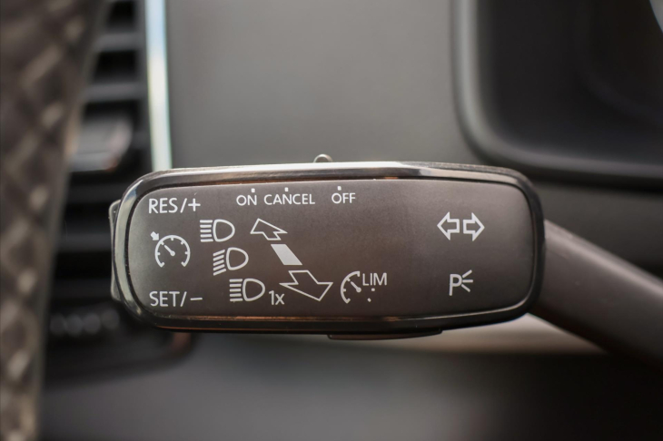 Škoda Karoq 2,0 TDI 110kW 4x4 CZ Ambition