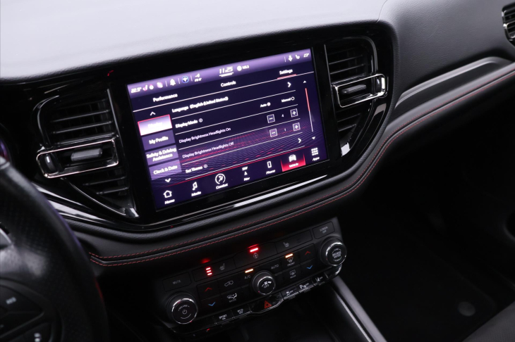 Dodge Durango 5,7 V8 HEMI R/T 4x4 7-Míst DPH