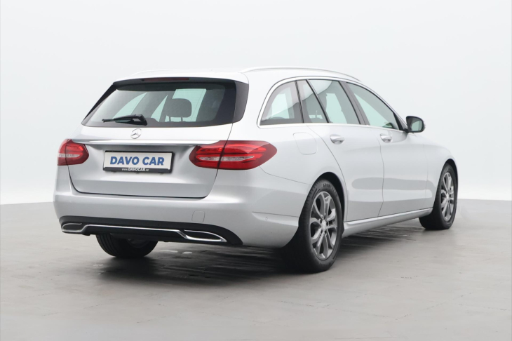 Mercedes-Benz Třídy C 2.1 220d 125kW Aut. Avantgarde