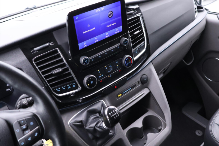 Ford Tourneo Custom 2,0 TDCI 136kW Active 1Maj DPH