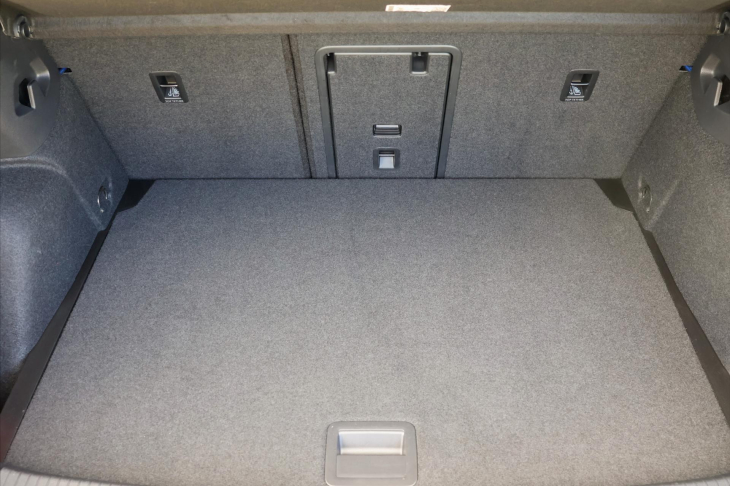 Volkswagen Golf 2,0 235kW 4Motion CZ záruka