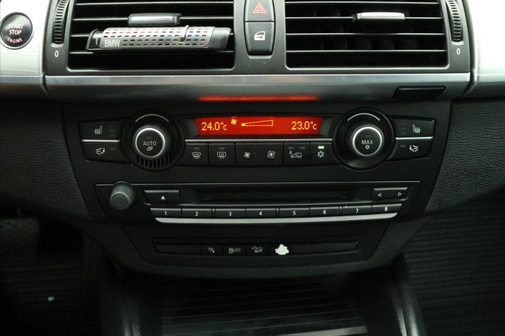 BMW X6 3.0 40d 225kW xDrive Xenon