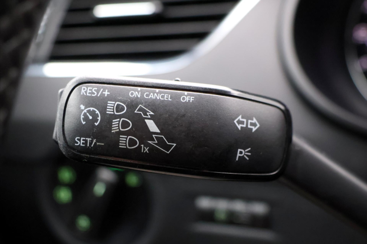 Škoda Octavia 2,0 TDI 110kW Elegance CZ