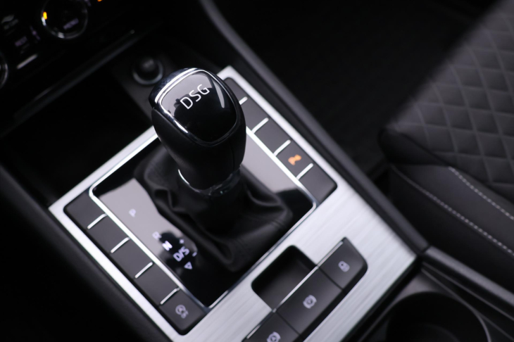 Škoda Superb 2,0 TDI 110kW DSG CZ 16.500 KM