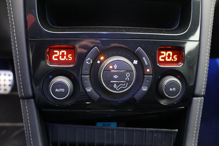 Peugeot RCZ 1,6 16V 147kW Allure Navi